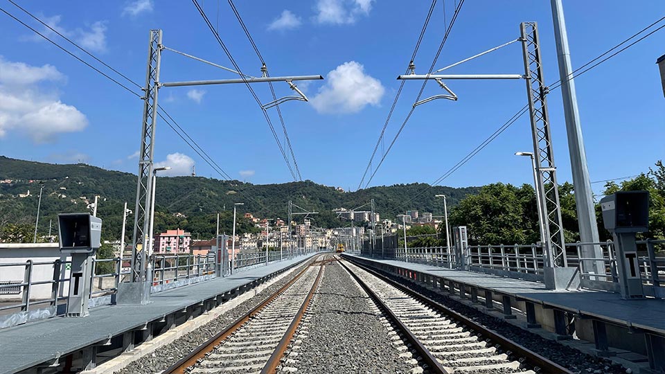 Spinola Raggi –   Passerella metallica PES.