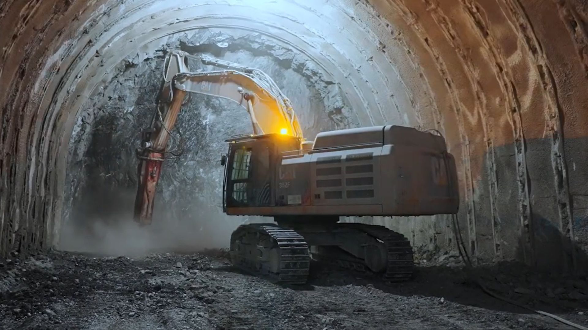 Galleria di Valico: Tratta Castagnola Vallemme. Abbattuto il primo diaframma – novembre 2025